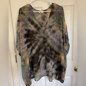 Mumu Peta Tunic in Tie Dye Dreams